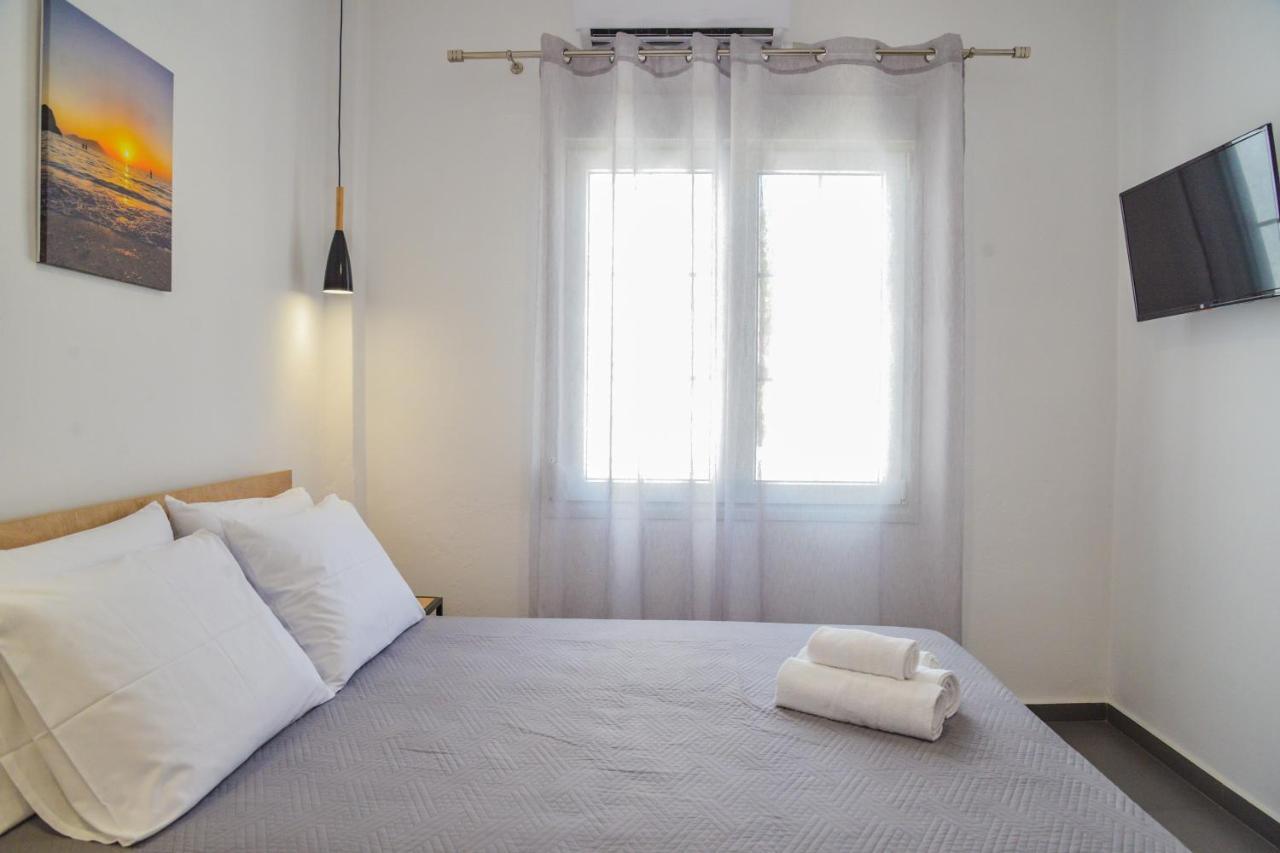 Tzoka'S Apartments Adamantas  Dış mekan fotoğraf
