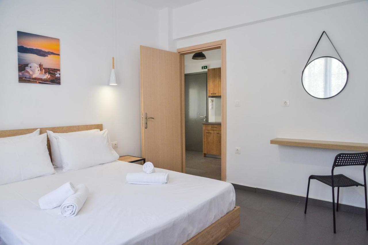 Tzoka'S Apartments Adamantas  Dış mekan fotoğraf