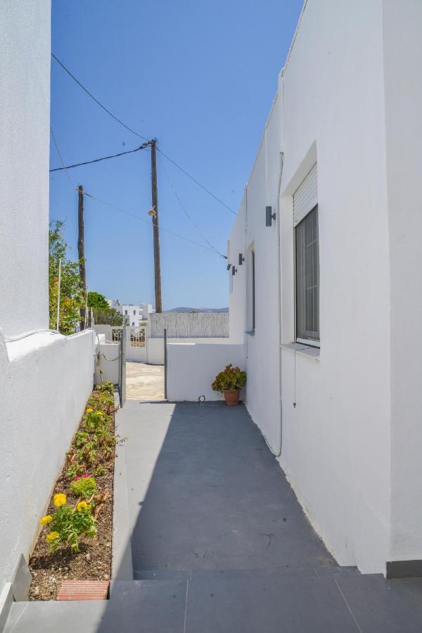 Tzoka'S Apartments Adamantas  Dış mekan fotoğraf