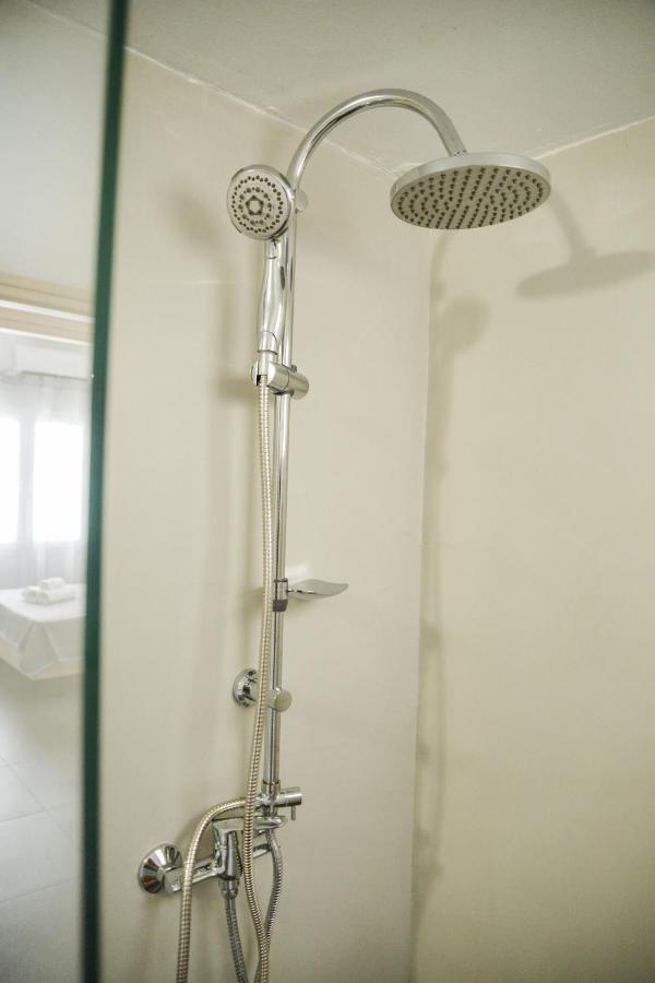 Tzoka'S Apartments Adamantas  Dış mekan fotoğraf